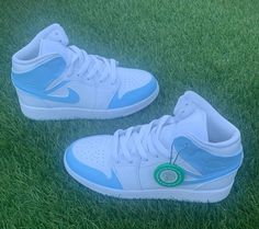 New authentic Jordan 1 custom painted as pictured -- Jordan 1 Custom, Cute Jordans, Custom Jordans, J 1, Authentic Jordans, Swag Shoes, Custom Painted, Diy Shoes, Tie Shoes