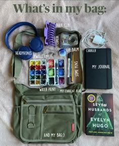 #Whatsinmybag #vintagebag #greenaestethic #fairycottagecore #books #journal #waterpaint #headphones #🎧 #camera #hairclip #ideas #inspirational #lana del ray #massengerbag Green Aestethic, Hair Clip Ideas, Hairclip Ideas, Books Journal, What's In My Backpack, Clip Ideas, Everyday Bag Essentials, Messanger Bag, Adventure Bags