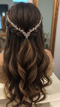 Prom Hair Loose Curls, Wedding Medium Length Hair, Moh Hair, Prom Attire, Hoco Ideas, Cute Prom Hairstyles, Engagement Hairstyles, Easy Hairstyles For Thick Hair