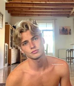 Dirty Blonde Guy Aesthetic, Attractive Guys Blonde Hair, Blonde Italian Man, Attractive Guy Aesthetic, Blonde Green Eyes Guy, Male Face Claims Blonde, Blond Male Faceclaim, Hot Haircuts For Men, Blond Hair Blue Eyes Boy