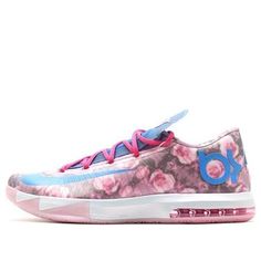 The Nike KD VI Supreme "Aunt Pearl" is a special edition shoe released in February 2014 to honor Kevin Durant"s late Aunt Pearl. The shoe features a pink floral print inspired by a robe she regularly wore, with the Kay Yow Cancer Fund ribbon on the tongue. Photo Blue complements the look throughout, including on the medial side wall, while tonal Air in the heel provides cushioning. This shoe is sure to be a collector"s item for any KD fan, and is a must-have addition to any sneaker collection. Tongue Photo, Nike Kd 15, Kd 6, Nike Kd, Side Wall, Pink Floral Print, Kevin Durant, Air Zoom, Sneaker Collection