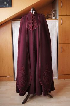 Wizard Robes, Larp Costume, Medieval Clothing, Fantasy Costumes, Medieval Fashion