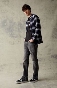 Nail any look with help from PacSun's Slim Boot Black Comfort Stretch Jeans. This everyday pair is designed with a 5-pocket body, a bootcut leg opening, a tapered fit from the thigh to knee, a black wash, paint splatter, and distressed details for a laidback finish. Jeans Pacsun, Pacsun Mens, Mens Shoes Boots, Plaid Flannel Shirt, Paint Splatter, Flannel Shirt, Denim Wash, Stretch Jeans, Pacsun