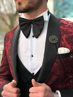 Slim-Fit Tuxedo Suit  Clearetred-baagr.myshopify.com-suit-BOJONI Men Formal Outfit, Gents Suits, Stylish Men Wear, Wedding Dresses Men Indian, Slim Fit Suit Men, Suits Men Business, Wedding Tuxedo, Mens Kurta Designs, Wedding Outfit Men