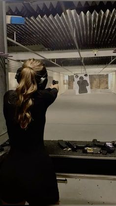 Woman Shooting Range, Vision Board 2025 Ideas, Secure Aesthetic, Hobby Ideas Aesthetic, Shooting Range Aesthetic, Vision Board Photos 2025, Shooting Range Outfit, Independent Aesthetic, Dark Romance Novels