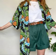 Retro Shorts Outfit, Colorful Vintage Outfits, Vintage Aesthetic Clothing, Shorts Outfits, Fun Fashion, Vintage Shorts, Mode Vintage, Vintage Summer