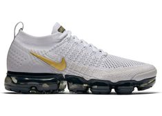 Air VaporMax 2 Vast Grey Metallic Gold (W) - 942843-010 Pee Wee, Nike Air Vapormax Flyknit, Godly Life, Vapormax Flyknit, All Nike Shoes, Limited Edition Sneakers, Fitness Gear, Nike Trainers, Marathon Running Shoes