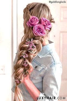 Rapunzel Quinceanera Hair, Rapunzel Hair Ideas, Flower Braided Hair, Rapunzel Wedding Hair, Rapunzel Prom Hair, Rapunzel Bridal Hair, Tangled Inspired Hair, Rapenzul Hairstyles, Rapunzel Hair Inspiration