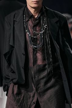 Casual Vampire, Ghost Oc, Male Aesthetic, Yohji Yamamoto, Ghost, Bible, Style Inspiration, Street Wear, Wardrobe