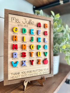 Preschool Teacher Gift Ideas, Diy Teacher Gifts Appreciation, Preschool Teacher Appreciation Gifts, Teacher Gift Ideas Christmas, Christmas Teacher Gifts, Teacher Christmas Gift Ideas, Teacher Appreciation Crafts, Teacher Appreciation Signs, Kindergarten Teacher Gifts