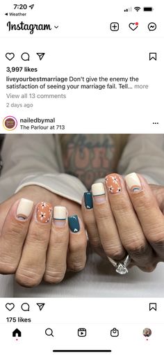 Fun Fall Nail Art, Boho Pedicure, Summer Fall Transition Nails, Pastel Fall Nails, Summer Boho Nails, Boho Nail Ideas, Late Summer Nail Ideas, Summer To Fall Transition Nails, Boho Western Nails