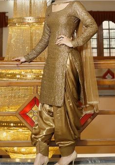 Glitters... Diwali pataka ready look Panjabi Suit Salwar Design Hand Work, Patyala Suit Designer For Girl, Zaira Wasim, Patiala Dress, Punjabi Suits Party Wear, Patiyala Dress