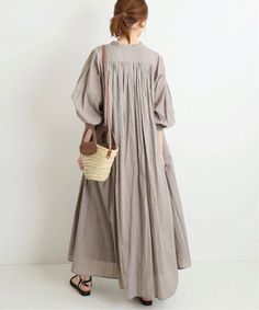 Mode Abaya, High Design, Maxi Shirts, Long Dress Casual, Half Sleeve Dresses, Silk Print Dress, Maxi Shirt Dress, Mori Girl