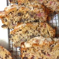 several slices of banana bread on a cooling rack