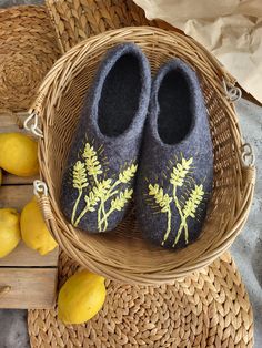 Felted handmade warm wool slippers "Wheat" with embroidery. Available size 39-40 EU (size 9 US) PLEASE kindly count +7 days extra  for crafting any other size.  Check these gorgeous  handmade wool felted slippers with embroidery, which become the greatest gift for  Christmas, new Year, Father's Day, Mother's Day, Halloween, Easter, wedding, retirement, anniversary, housewarming, or any other occasion. Slippers can be done for kids and adults, any size in three forms: open heel, closed heel, or high booties. Available colors: black, red, orange, pink, grey, white, green, blue, violet. 100% carded wool, genuine leather sole. Natural wool provides very warm and cozy sensation for your tired feet. Feel home, relax, and put you shoes on - you are home finally!  IMPORTANT Please, measure your fo Felted Wool Slippers, Easter Wedding, Shoe Molding, Felted Slippers, Wool Slippers, Bleu Violet, Halloween Easter, Open Toed Heels, Wool Handmade