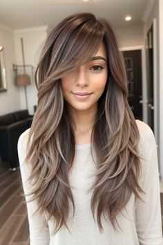 28+ Long Hairstyles for Fine Hair Women 1 Long Hairstyles For Fine Hair, Long Fine Hair, Hair Cut Guide, Haircuts For Long Hair With Layers, Brunette Hair With Highlights, Hair Upstyles, Hair Women