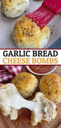 Grands Biscuit Garlic Bread, Biscuit Topping Ideas, Pilsbury Biscuit Recipes Airfryer, Grands Biscuit Appetizer Recipes, Stuffed Buiscits Recipes, Pillsbury Country Biscuit Recipes, Grand Biscuit Recipes Dinners, Biscuit Meals Dinners, Grand Biscuits Recipes