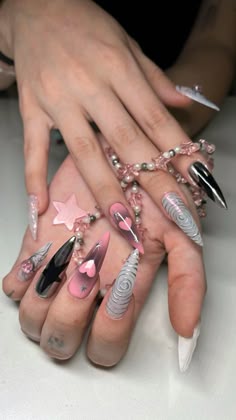Sb Nails, Pink Gothic Nails, Crazy Nail Designs Creative, Goth Barbie Nails, Pink Alt Nails, Acrylic Nails Stiletto, Punk Nails, Grunge Nails, Goth Nails