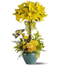 Lily Topiary DX #conklynsflowers Topiary Ideas, Flower Topiary, Floral Topiaries, Modern Arrangements, Flower Arrangement Designs, Spring Floral Arrangements, Creative Flower Arrangements, Floral Decorations, Fresh Flowers Arrangements