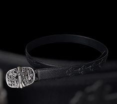 🍀Enhance your fashion with our Silver Chrome Hearts-Inspired Belt 👁️ an eye-catching accessory blending punk, goth, hip-hop, and cross-themed trends. These belts showcase a unique, edgy design, making it an ideal standout piece suitable for both genders. ⭐️Whether you aim to showcase your individual style or seek a distinctive gift, these belts are guaranteed to leave a lasting impact, These captivating belts are sure to make a profound impression on your spirit, showcasing your distinct taste Chrome Heart Belt, Chrome Hearts Belt, Stylish Belts, Heart Belt, Millennial Style, Cross Belt, Female Luxury, Millennials Fashion, Fredericksburg Va