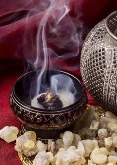 Pregnancy Spells, Desert Trees, Frankincense Resin, Attraction Spell, Islamic Pictures, Love Spells, Oman, Islamic Art