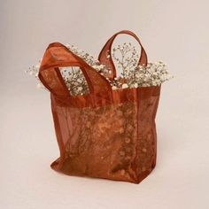 Jewelry Magazine, Diy Bag Designs, Mini Handbag, Eco Bag, Mini Handbags, Fabric Bags, Hoop Art, Shoe Size Chart, Organza Bags