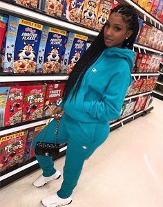 pinterest: @chantieex ✨ instagram: @chantiee.t ✨ snapchat: chashleigh ✨ Champion Sweatsuit, Sweatsuit Outfits, Cute Workout Outfits, Chill Fits, Tumblr Outfits, Frosted Flakes