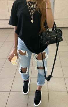 Teenage Outfits, Chill Outfits, Dope Outfits, Fashion Streetwear, Mode Inspiration, Swag Outfits, Looks Vintage, Teen Fashion Outfits, Spring Summer Outfits