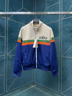 Premium Brand, Mens Luxury Fashion, Gucci Fashion, Polo T Shirts, Man Style, Vintage Racing, Premium Brands, Fashion Mens, Jersey Design