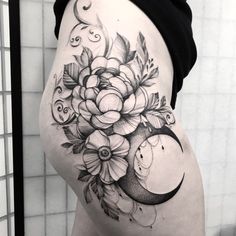 Flower power 🌹🌹#btattooing #blackworktattoo #blackwork #ink #inked #art #girl #blacktattoo #art Female Hip Tattoos, Blackwork Floral Tattoo, Blackwork Floral, Floral Hip Tattoo, B Tattoo, Different Tattoos, Matching Tattoo