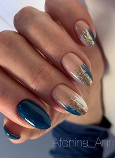 Teal And Gold Nails, Acrylic Fall Nails, Nails April, April Nails, Teal Nails, Golden Nails, Fingernail Designs, Fall Gel Nails, Gold Nail