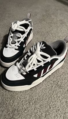 Adi2000 Shoes, Pretty Sneakers, Trendy Shoes Sneakers, Dr Shoes, Fresh Shoes, Dc Shoes, Sneakers Men Fashion