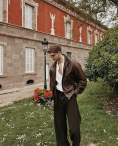 Light Academia Style Men, Leather Jacket Old Money, Brown Leather Boots Outfit Men, John Cardoza, Winter Formal Outfits Men, Men’s Party Outfit, Boyfriend Outfits, Italian Men Style, Prom Fits