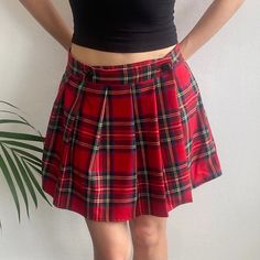 Description:Vintage Unbranded red wrap skirt, fits a UK size 10.Notes: Labelled as size L. Model Measurements: UK Size 6-8. Height: 5ft 6”, Bust: 30.5”, Waist: 26”, Hips: 30”, Inseam: 29” WAIST: 29 inches / 74cmsLENGTH: 15 inches / 38cmsGENDER: womens CONDITION: very good.STYLE: wrap skirtERA: 1990sCOLOUR: redFABRIC: polyester Red Skirted Bottoms For Fall, Red High Waist Lined Pleated Skirt, Red High Waist Casual Pleated Skirt, Red High Waist Pleated Bottoms, Red High-waisted Pleated Bottoms, Red High Waist Pleated Skirt With Lining, High Waist Red Pleated Lined Skirt, Red High Waist Pleated Skirt, Casual Red High-waisted Pleated Skirt