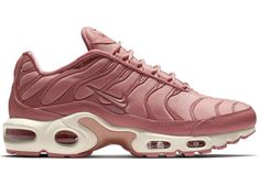 Nike Air Max Plus Rust Pink (W) - AT5695-600 Sneakers Nike Air Max, Metallic Rose Gold, Nike Shoes Jordans, Shoes Sneakers Nike, Baskets Nike, Nike Air Max For Women, Air Max Women, Nike Basketball Shoes, Pink Metallic