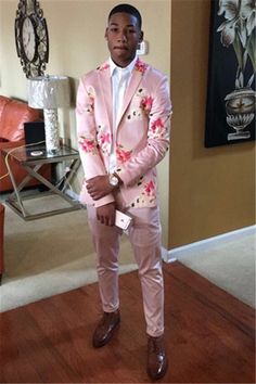 Neckline: Shawl Lapel Material: Polyester Polyester Blend Pattern: Floral Piece: 2 Piece Pocket: No Flap Formal Boys Outfit, Prom Outfits For Guys, Prom Men, Groom And Groomsmen Suits, Prom Suits For Men, Western Outfits Men, Pink Shawl, Moda Chic, Groomsmen Suits