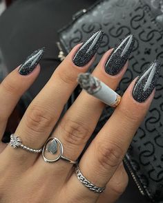 Short Stiletto Nails Designs, Punk Nails, Fall Gel Nails, Makijaż Smokey Eye, Classy Nails, Funky Nails