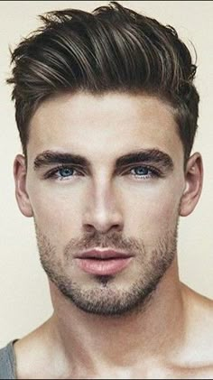 Male Modeling, Trending Hairstyles For Men, Modeling Poses, Cool Mens Haircuts, Hair Color Crazy, Men Haircut Styles