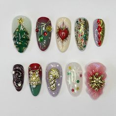 Unique Christmas Design Medium Almond Press on Nails Luxurious Red & Green Holiday Nail Art , Gift for Her - Etsy 3d Xmas Nails, Christmas 3d Nail Art, Yuletide Nails, Christmas 3d Nails, Gravity Falls Nails, Christmas Nails 3d, 3d Christmas Nails, Iris Nails, Merry Chrysler