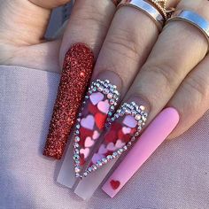 These are the most TRENDY tapered square nails designs summer, including cute tapered square nails inspiration, classy tapered square nail ideas, long tapered square nails with glitter, red and pink tapered square nails with hearts, cute tapered square nail art designs, cute red and pink heart nails with glitter, and red and pink acrylic tapered square nails aesthetic! If you haven’t jumped on this nail trend yet, you should before it’s too late! Plus, we're sure you'll love the nails! Long Nail Art, Ballet Nails, Glitter Manicure, Heart Nail, Nagel Tips, Manicure Diy, Fake Nails With Glue, Coffin Nails Long