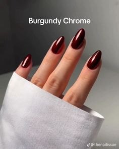 Red Wine Crome Nails, Fall Nail Inspo Burgundy, Holiday Classic Nails, Fall Chrome Nails Almond, Chrome November Nails, Auburn Chrome Nails, Wine Red With Chrome Nails, Red Wine Fall Nails