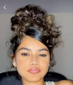 Cute Curly Slick Hairstyles, Baddie Hair Styles Curly, Barbie Hairstyles Curly Hair, Y2k Hair Curly, Cheer Hairstyles Curly Hair, Cute Latina Hairstyles Curly, Baddie Hairstyles Curls, Curly Hairstyles Slick, Slick Hairstyles Baddie Curly Hair