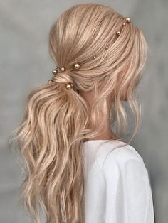 Pearl Hair Pin Wedding, Formal Hair, Pearl Hair Pins, Wedding Hair Inspiration, Wedding Hair Pins, Wedding Hair Makeup, Bridal Hairstyles, Wedding Hairstyle, Cool Hair