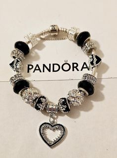 Pandora Black Bracelet, Pandora Bracelet Theme, Black Pandora Bracelet, Pandora Bracelet Ideas, Pandora Bracelet Charms Ideas, Xoxo Jewelry, Bracelets Pandora, Pandora Bracelet Designs