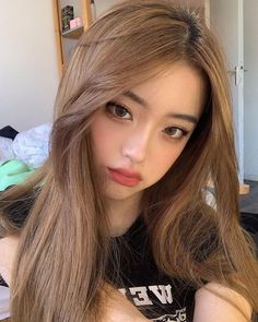 Asian Brown Hair, Honey Blond, Hair Color Asian, Korean Hair Color, Honey Brown Hair, Brown Hair Dye, Honey Blonde Hair, Dye My Hair, Hair Dye Colors