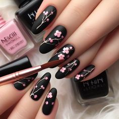 Explore captivating black tip nail styles that redefine elegance and trendiness. Get inspired by these fantastic designs to elevate your look. Black Cherry Blossom Nails, Black Flower Nails, Black Spring Nails, Cherry Blossom Nails Design, Semi Nails, Boss Nails, Cherry Blossom Nails Art, Blossom Nails, Tropical Nail Art