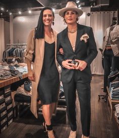 Ashlyn Harris Suit, Couples Cocktail Outfits, Gender Neutral Cocktail Attire, Ashlyn Harris Style, Masc Lesbian Wedding Guest Outfit, Rich Lesbian Outfits, Gender Neutral Suit, Gender Neutral Outfits Women, Lesbian Formal Outfits