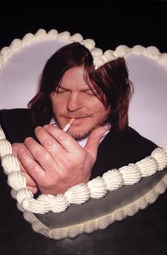 #twd #normanreedus #Bolotwd #bolodecoracao #bolonormanreedus Daryl Dixon Birthday Cake, Twd Cake Ideas, Norman Reedus Aesthetic, Daryl Dixon Aesthetic, Daryl Dixon Wallpaper, Daryl Dixon Icon, Daryl Dixon Funny, Tha Walking Dead