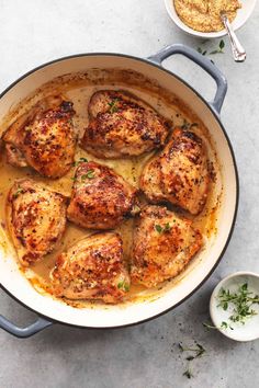 Dutch Oven Chicken Thighs, Baked Boneless Chicken Thighs, Dutch Oven Chicken, Easy Oven Baked Chicken, Oven Baked Chicken Thighs, Bone In Chicken Thighs, Chicken Thighs Recipe