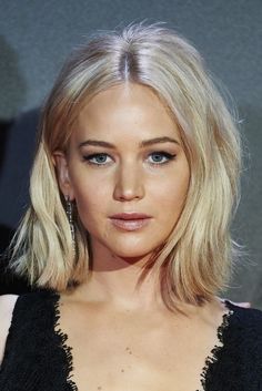 Jenifer Lawrence Haircut, Mod Length Haircut, Savannah Crisley Hair, Dye Hair, Hollywood Reporter, Sienna Miller, Chris Pratt, Rosie Huntington Whiteley, Blonde Bobs